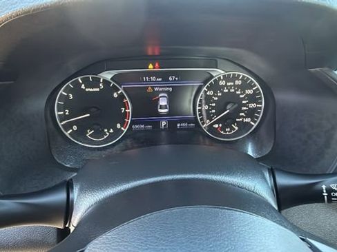 Used 2023 Nissan Altima 2.5 SV image 21