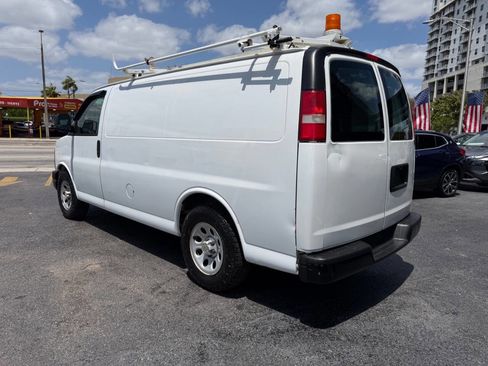 Used 2014 Chevrolet Express 1500 AWD image 3