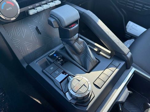 New 2025 Toyota Tacoma TRD Off-Road image 19