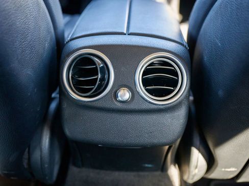 Used 2019 Mercedes-Benz C 300 C 300 Sedan 4D image 27