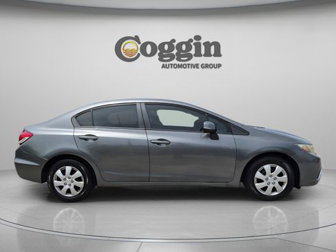 Used 2013 Honda Civic LX image 7