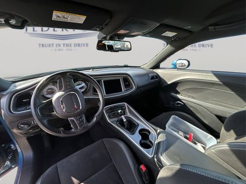 Used 2022 Dodge Challenger R/T w/ T/A Package image 20