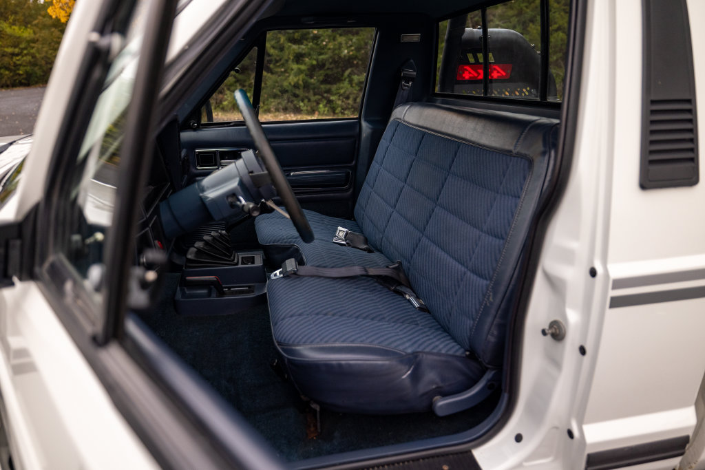 Used 1988 Jeep Comanche Pioneer AWD/4WD image 82