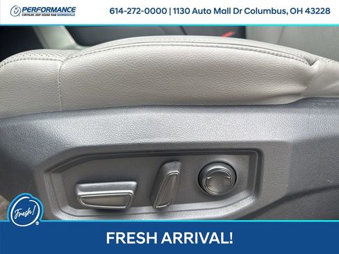 Used 2023 Toyota Tundra Limited image 14