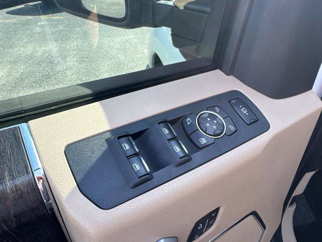 Certified 2020 Ford F250 Lariat w/ Lariat Ultimate Package AWD/4WD image 30