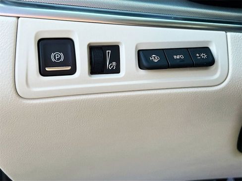 New 2025 Cadillac XT5 Premium Luxury w/ Technology Package image 10