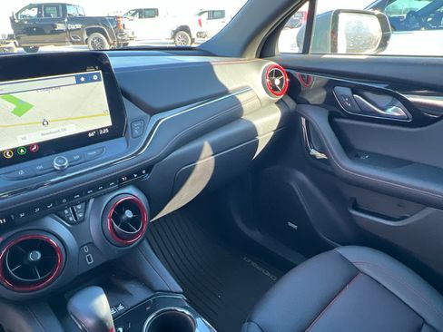 Used 2025 Chevrolet Blazer RS w/ Driver Confidence II Package image 32