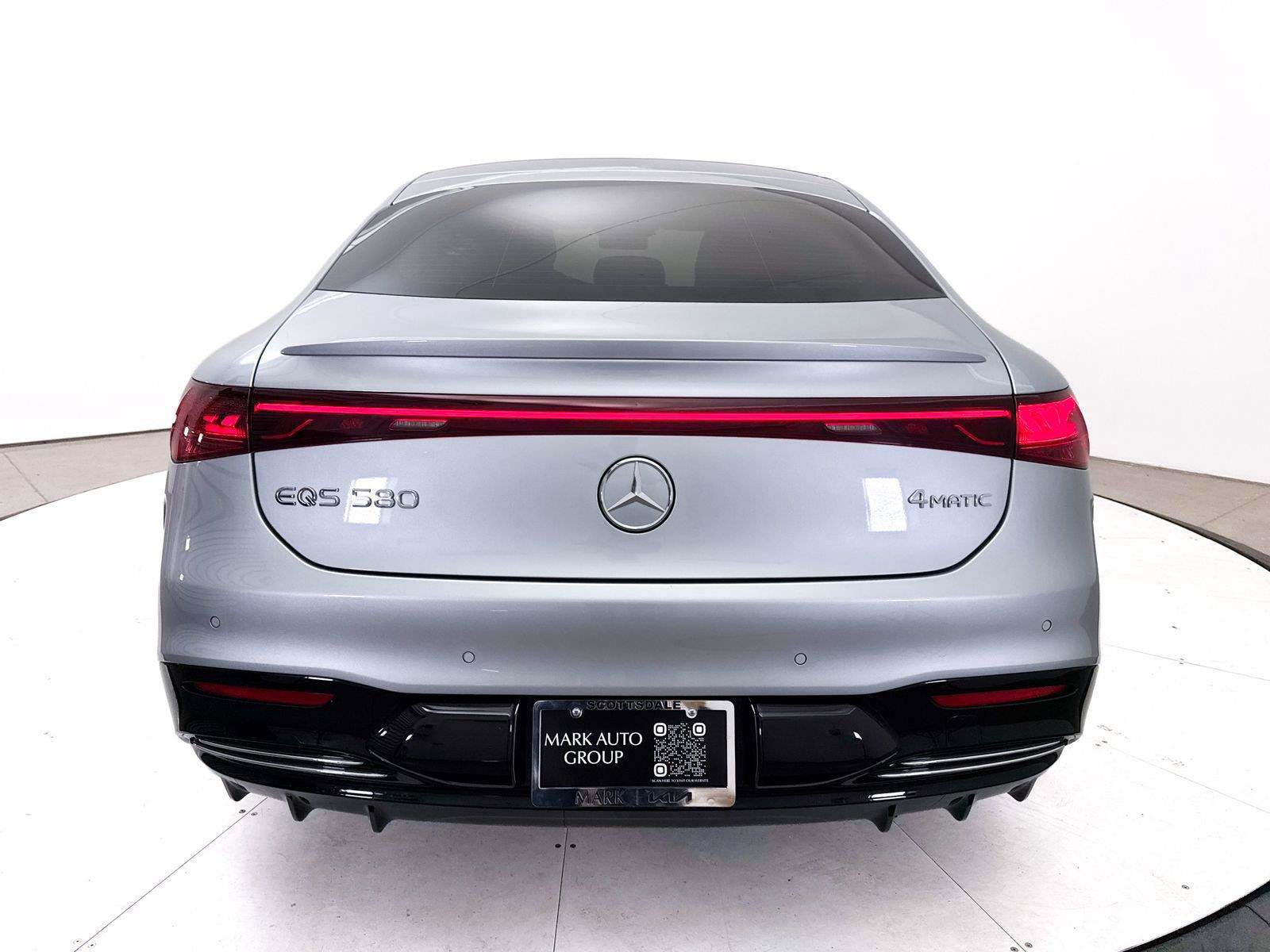 Used 2022 Mercedes-Benz EQS 580 4MATIC Sedan image 16