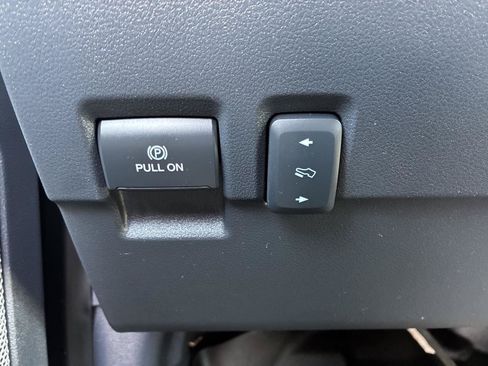 Used 2024 Ford F350 Lariat w/ Sport Appearance Package AWD/4WD image 24