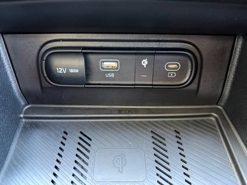 Used 2023 Kia Sportage EX FWD image 30