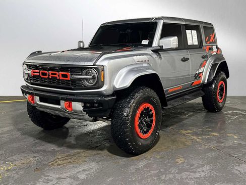 Used 2024 Ford Bronco Raptor image 7