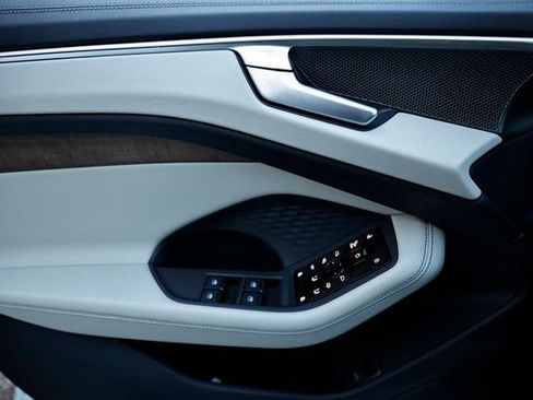 New 2026 Audi A6 Premium Plus image 16