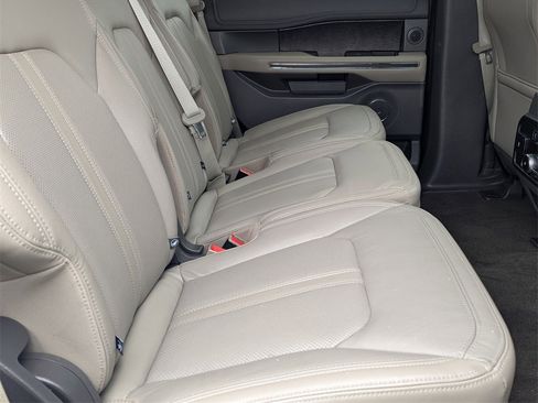 Used 2018 Ford Expedition Limited w/ Equipment Group 302A image 26