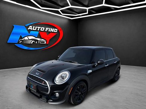Used 2016 MINI Cooper S FWD image 1