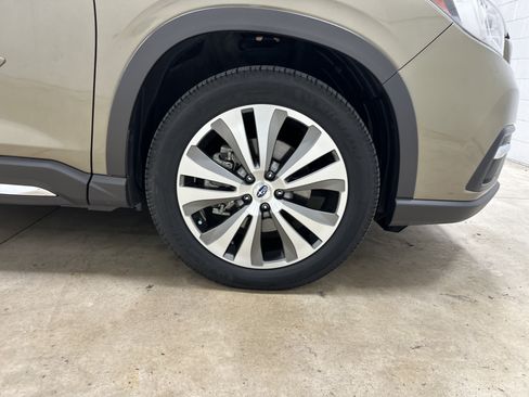 Used 2022 Subaru Ascent Touring AWD/4WD image 13