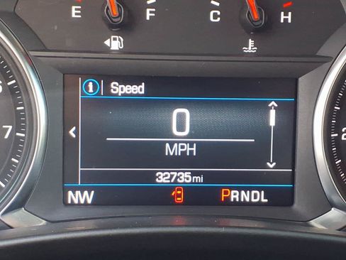 Used 2023 Chevrolet Equinox RS w/ LPO, Floor Liner Package AWD/4WD image 16