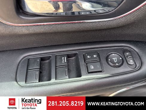 Used 2022 Honda HR-V EX image 11