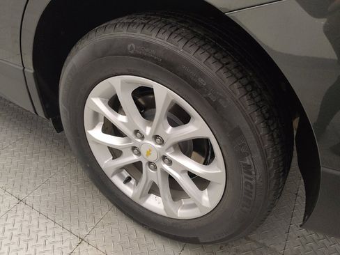 Used 2021 Chevrolet Equinox LS FWD image 31