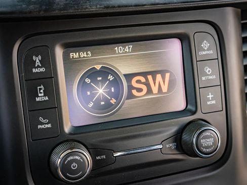 Used 2021 RAM 2500 Big Horn image 22