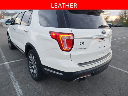 Used 2018 Ford Explorer Platinum image 4