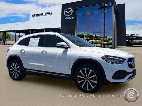 Used 2023 Mercedes-Benz GLA 250 w/ Premium Package image 7