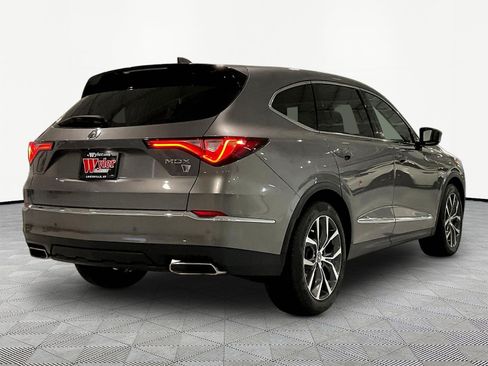 Used 2024 Acura MDX FWD w/ Technology Package image 6