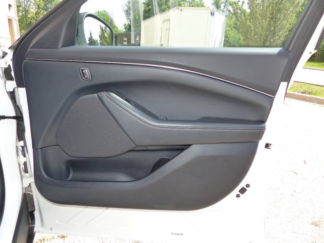 Used 2023 Ford Mustang Mach-E Select AWD/4WD image 36