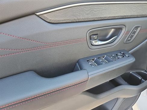 New 2026 Honda Pilot Black Edition image 8