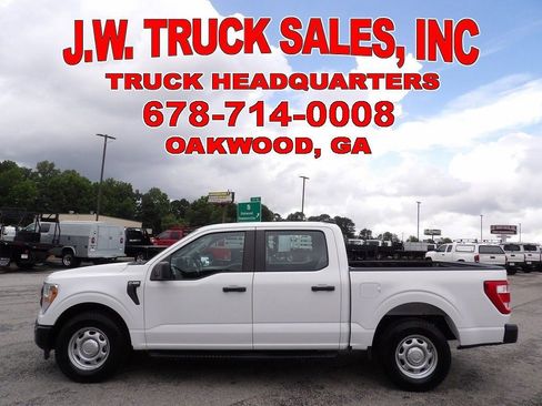 Used 2021 Ford F150 XL w/ Equipment Group 101A High RWD image 2