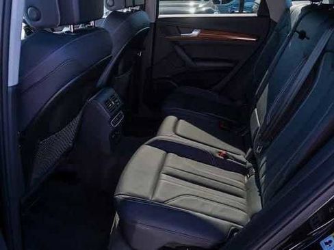 Used 2023 Audi Q5 e Premium Plus w/ Premium Plus Package image 22