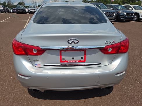 Used 2015 INFINITI Q50 AWD w/ Technology Package image 4