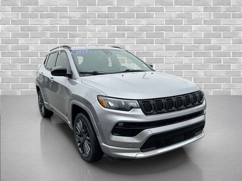 Used 2023 Jeep Compass Limited image 7