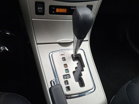 Used 2010 Toyota Corolla S image 14