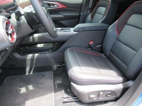 New 2025 Chevrolet Equinox EV RS image 19