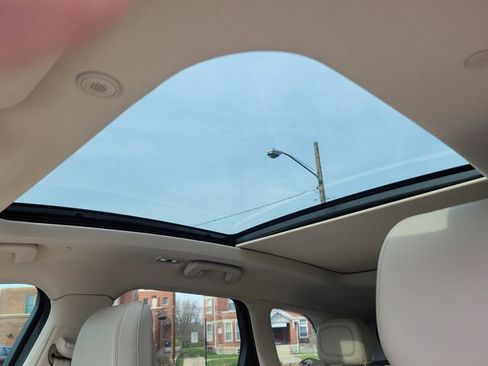 Used 2021 Lincoln Corsair Reserve w/ Equipment Group 201A image 24