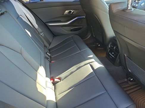 Used 2021 BMW 330i xDrive Sedan image 16