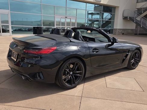 Used 2025 BMW Z4 M40i w/ Premium Package RWD image 12