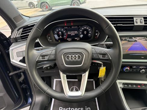 Used 2025 Audi Q3 2.0T Premium AWD/4WD image 24