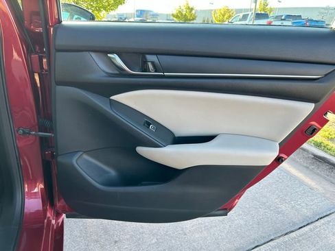 Used 2020 Honda Accord LX image 28
