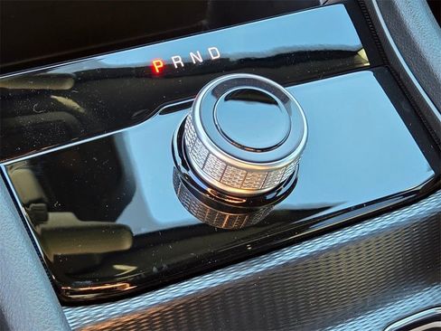 New 2025 Jeep Grand Cherokee L Laredo image 15