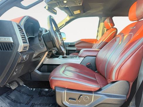 Used 2018 Ford F150 Platinum w/ Equipment Group 701A Luxury image 9