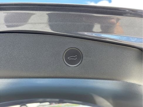 Used 2023 Tesla Model 3 Standard Range RWD image 41