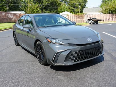 Used 2025 Toyota Camry SE