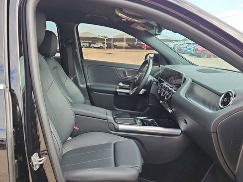 Used 2025 Mercedes-Benz GLA 250 image 18