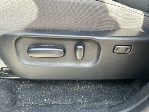 Used 2023 Toyota Tacoma SR5 w/ Technology Package RWD image 15