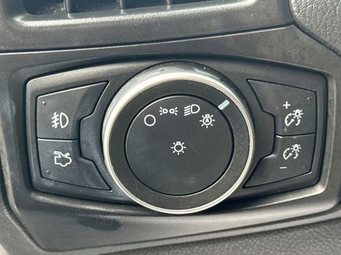 Used 2018 Ford Focus Titanium FWD image 45