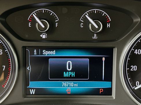 Used 2019 Buick Enclave Essence AWD/4WD image 19
