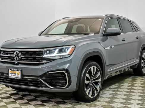 Used 2023 Volkswagen Atlas Cross Sport SEL Premium R-Line image 5
