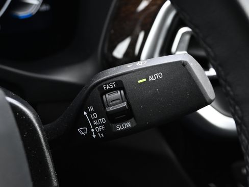 Certified 2025 BMW X4 xDrive30i image 34