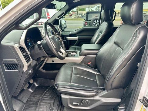 Used 2018 Ford F150 Lariat AWD/4WD image 10
